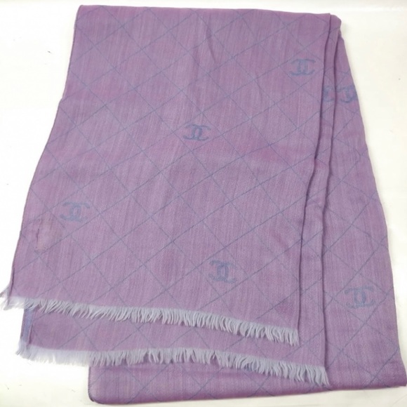 CHANEL Purple and Light blue 
CASHMERE SCARF - Picture 11 of 12